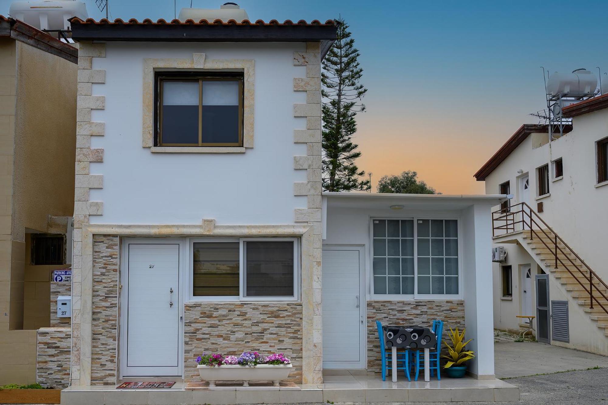 Demetris Apartment Meneou المظهر الخارجي الصورة